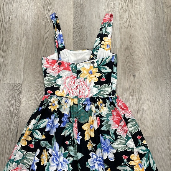 Lang originals dress - Picture 4 of 6